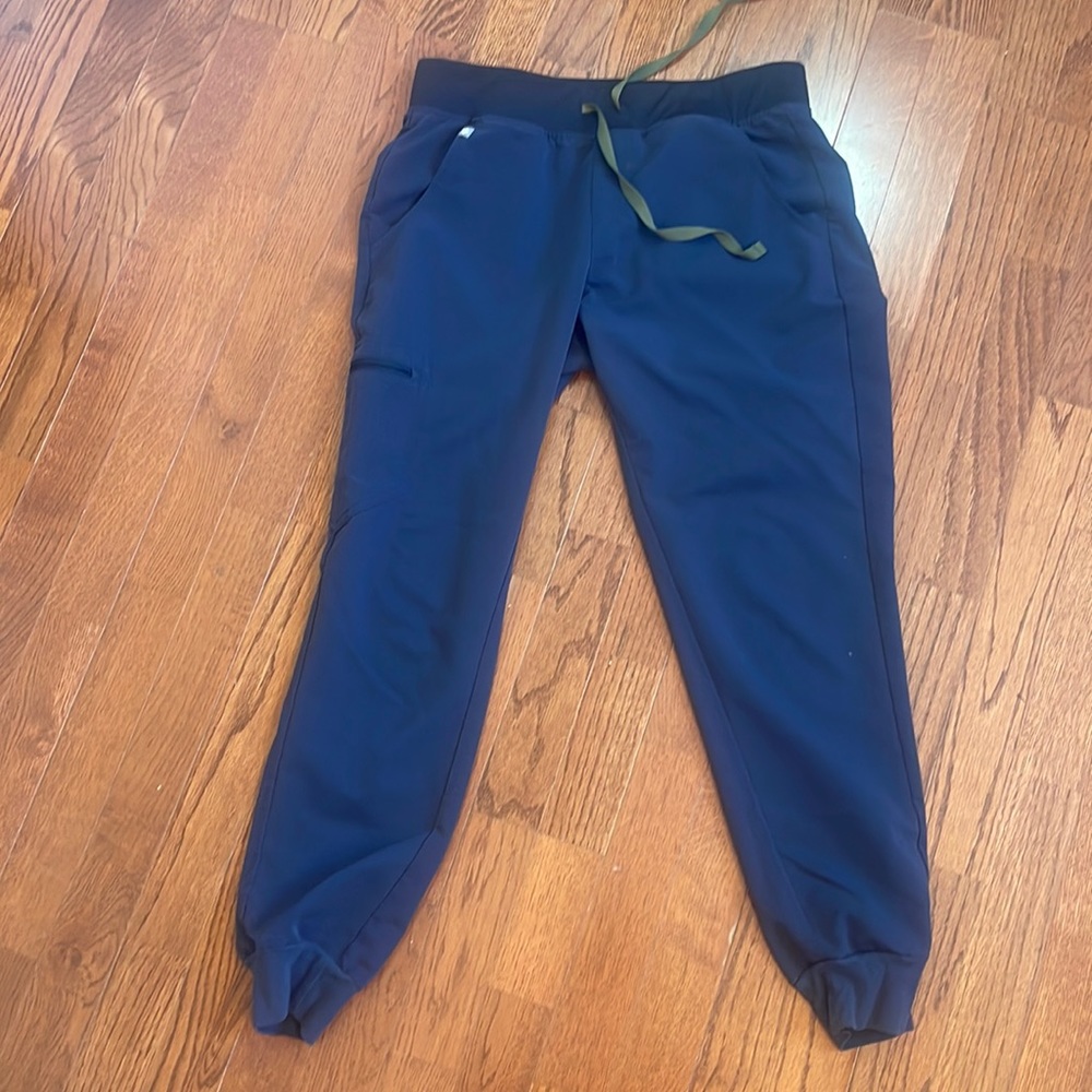 Figs jogger scrub pants